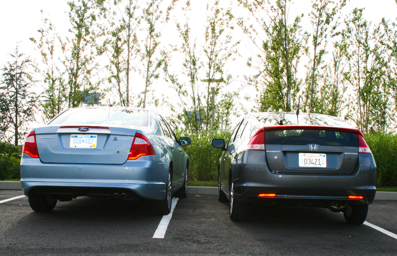 Illustration for article titled Hybrid Car Wars: Honda Insight Vs. Ford Fusion Hybrid